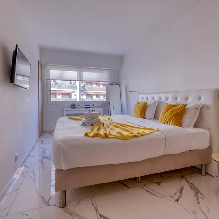 Apartmán Le Versailles Standing Presta Cannes