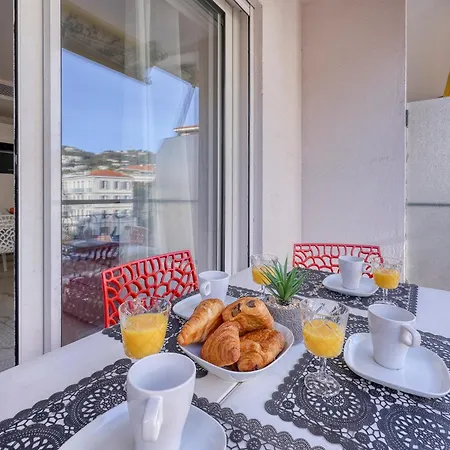 Lejlighed Le Versailles Standing Presta